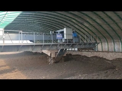 Pembalik kompos tipe roda