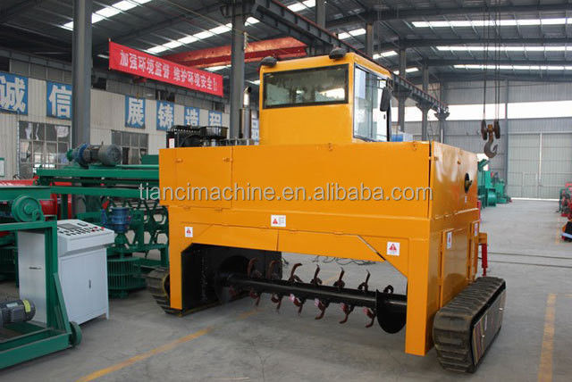 Diesel Crawler Type Compost Turner Machine 500-1800m3/h Kapasitas Pengolah Fermentasi Baja Organik