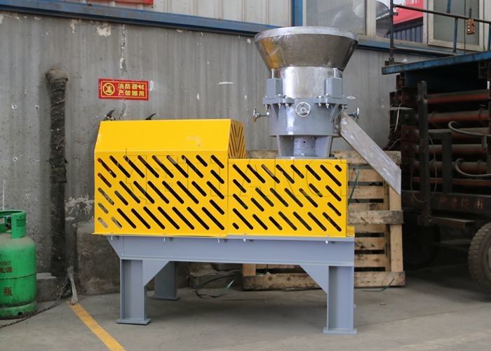 Flat Die Fertilizer Granulator 95% Granulation Rate Untuk Membuat Pellet Organik