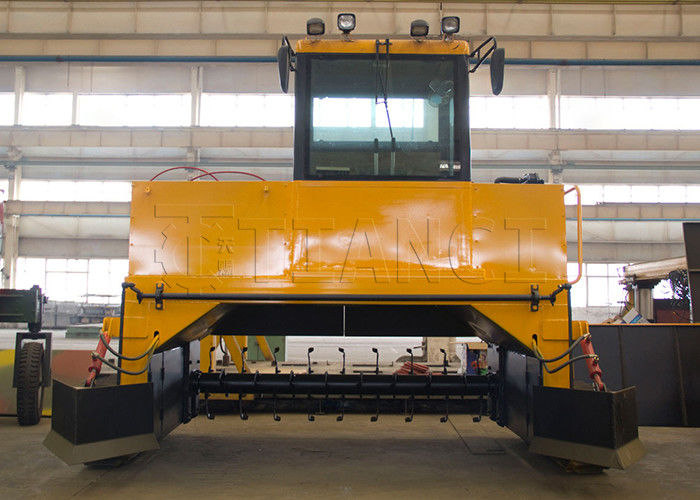 Mesin kompost fermentasi pupuk organik jenis crawler untuk dekomposisi aerobik tumpukan tanah