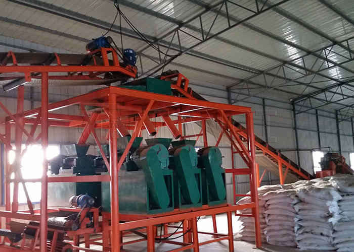 Garis produksi granulasi pupuk Pupuk amonium klorida Garis produksi granulator press roller ganda