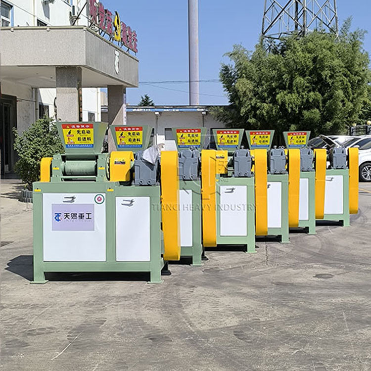 Peralatan Granulasi Ammonium Sulfat Granulator Roller Ganda Bubuk Kering Mesin Pembuat Granul Pupuk