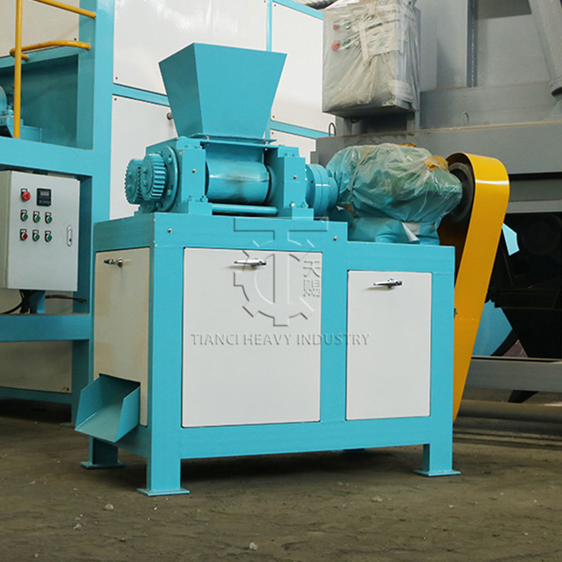 Granulator penekan rol ganda tipe kering kalium sulfat untuk lini granulasi pupuk kalium sulfat granular karbonat