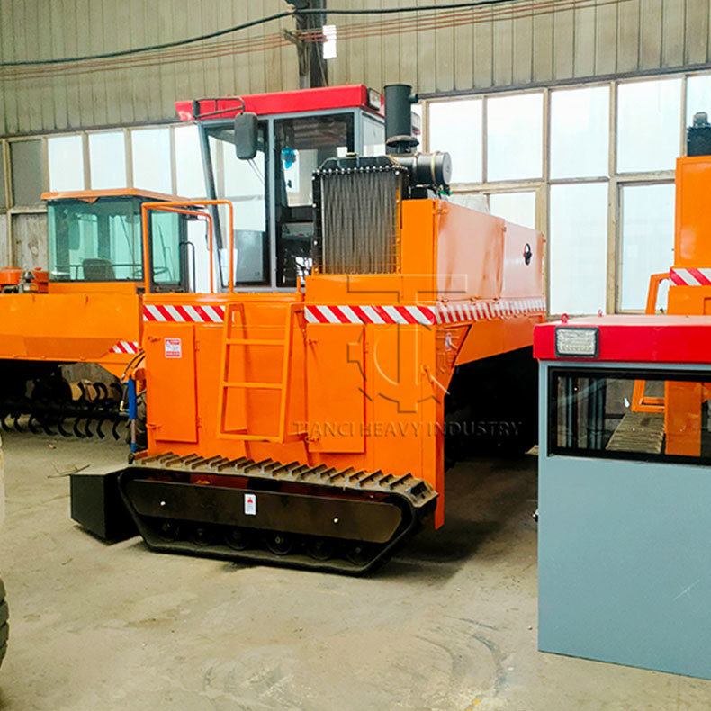 Pabrik Pengolahan Jenis Crawler Peralatan Fermentasi Baja Organik Kompost Turner