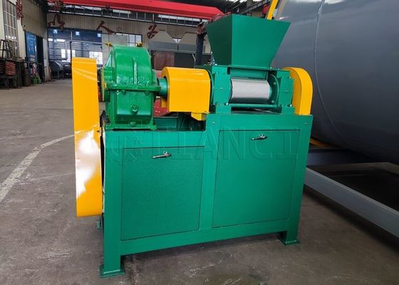 Granulator Pupuk Baja Karbon Untuk Pembuatan Butiran Pupuk Kimia