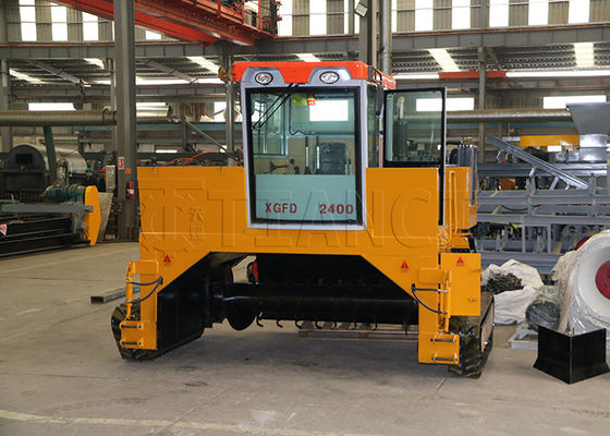 Diesel Powered Crawler Compost Turner Machine Untuk Fermentasi Limbah Organik